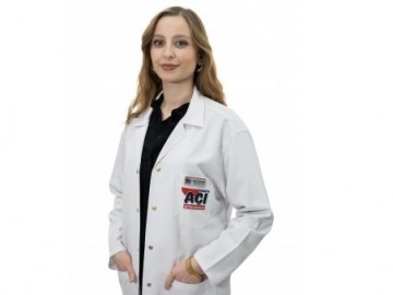 MÜGE ÖZGÖÇMEN İNGİLİZCE ÖĞRETMENİ